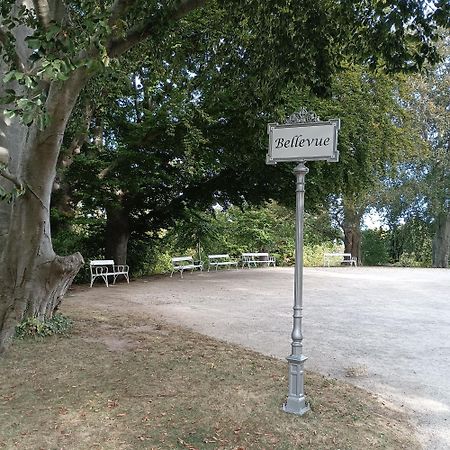 Appartamento Landhaus Am Kurpark Baden bei Wien Esterno foto